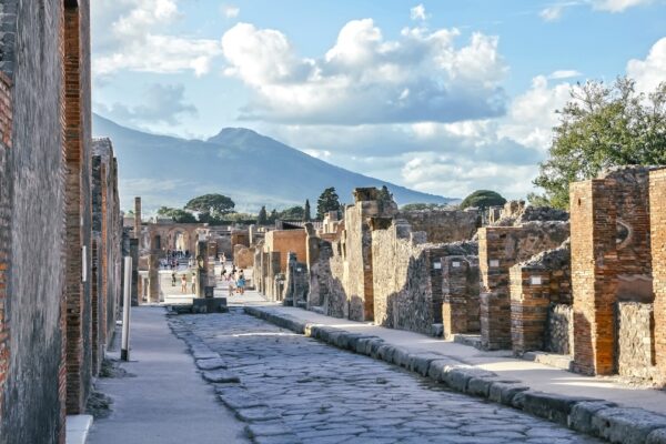 Tour Campania and Apulia: from Sorrento to Alberobello - Image 2