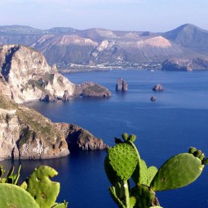 The right liveliness with the Eolian islands…