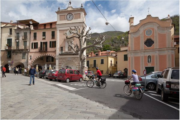 The countryside and culture of the Riviera - Image 3