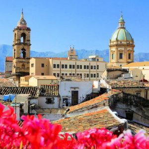 The mediterranean capitals: Naples and Palermo
