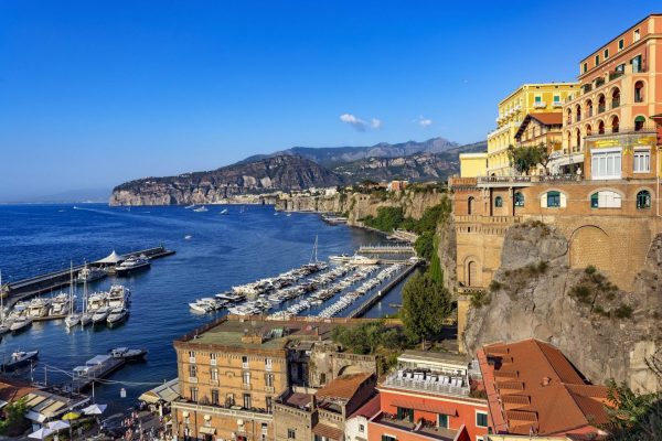 Discovering Sorrento and the Amalfi coast via delicacies, history and archaeology