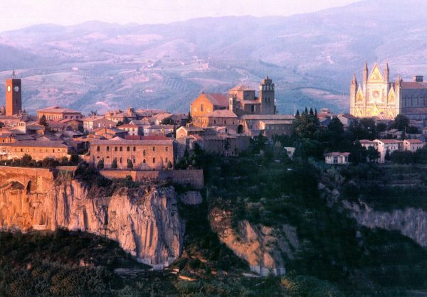 Kombitour Umbria and Lazio: from the green heart of Italy to the picturesque Upper Lazio
