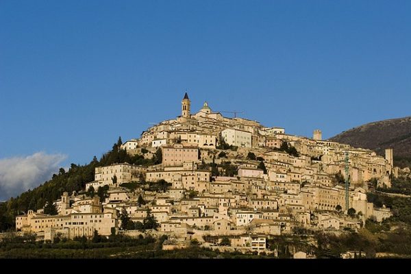 Between wine and spirituality - Image 2