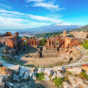 Taormina, fun and dolce vita