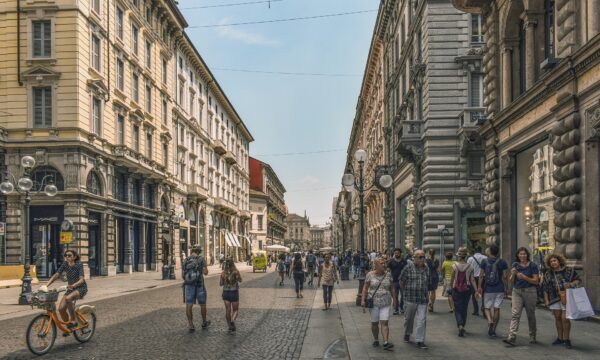 Milan special shopping tour: ladies' best choice! - Image 3