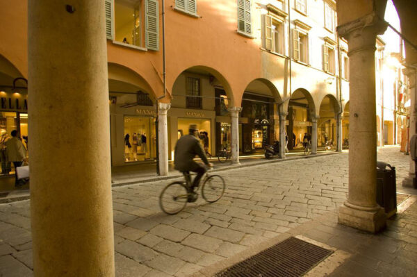Mantua, the town of the Gonzaga family - Image 3