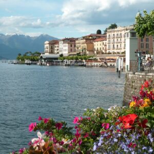 Lake Como under the magnifying glass