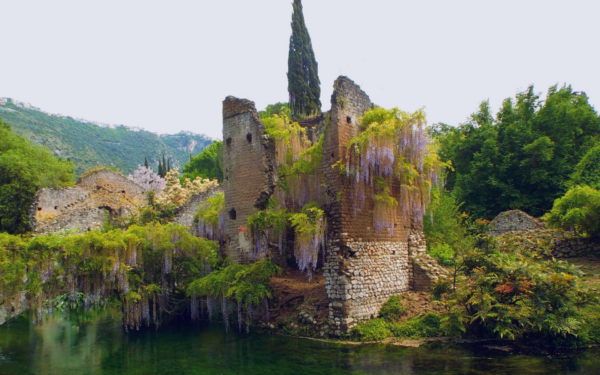 Ninfa Oasis: the most beautiful garden in the world - Image 3