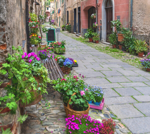 Noli und Finalborgo