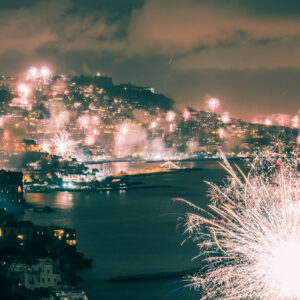 Silvester mit Zitronen und Feuerwerken in Neapel