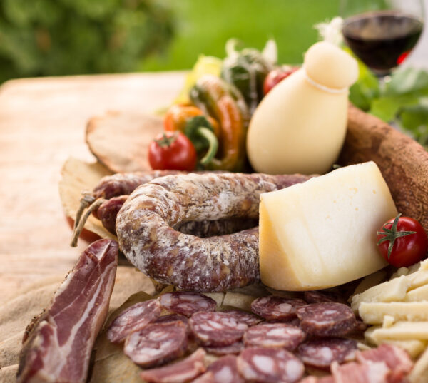 Genüsse und Schätze von Ozieri: im Herzen Sardiniens