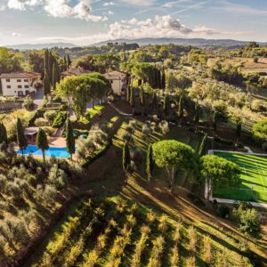 Affordable luxury in the heart of Tuscany – Hotel Villa Delia