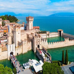 Lake Garda: shimmering water, sunlight and the timeless charm of Verona